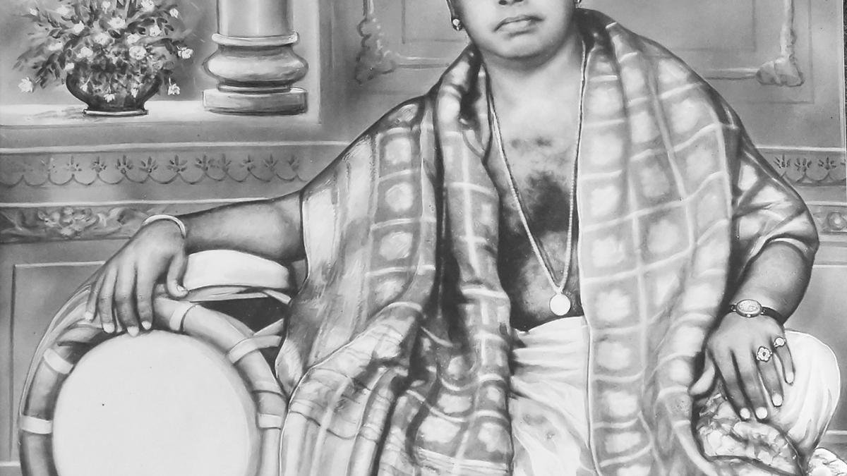 ताल वादक का नाम नचियारकोविल राघव पिल्लई था