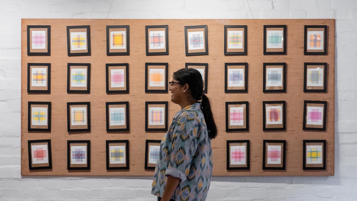 हाउस ऑफ थिनाई की यात्रा प्रदर्शनी मद्रास चेक और जनरेटिव आर्ट टेक्नोलॉजी को जोड़ती है