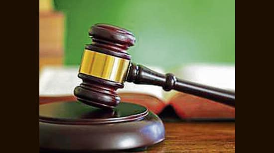 कोर्ट ने कहा कि कोई स्थायी निर्माण या भूमि उपयोग में बदलाव नहीं किया जाना चाहिए, (iStockphoto)