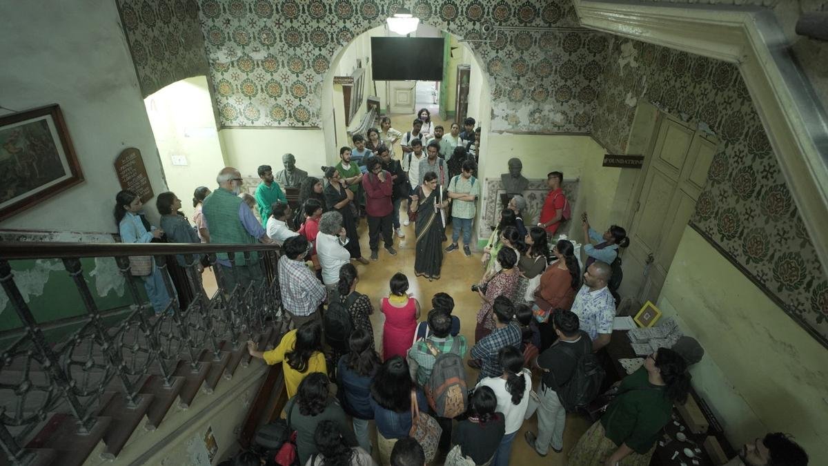 कोलकाता को बंगाल के सबसे बड़े जन आंदोलनों में से एक की याद दिलाने वाला कला महोत्सव