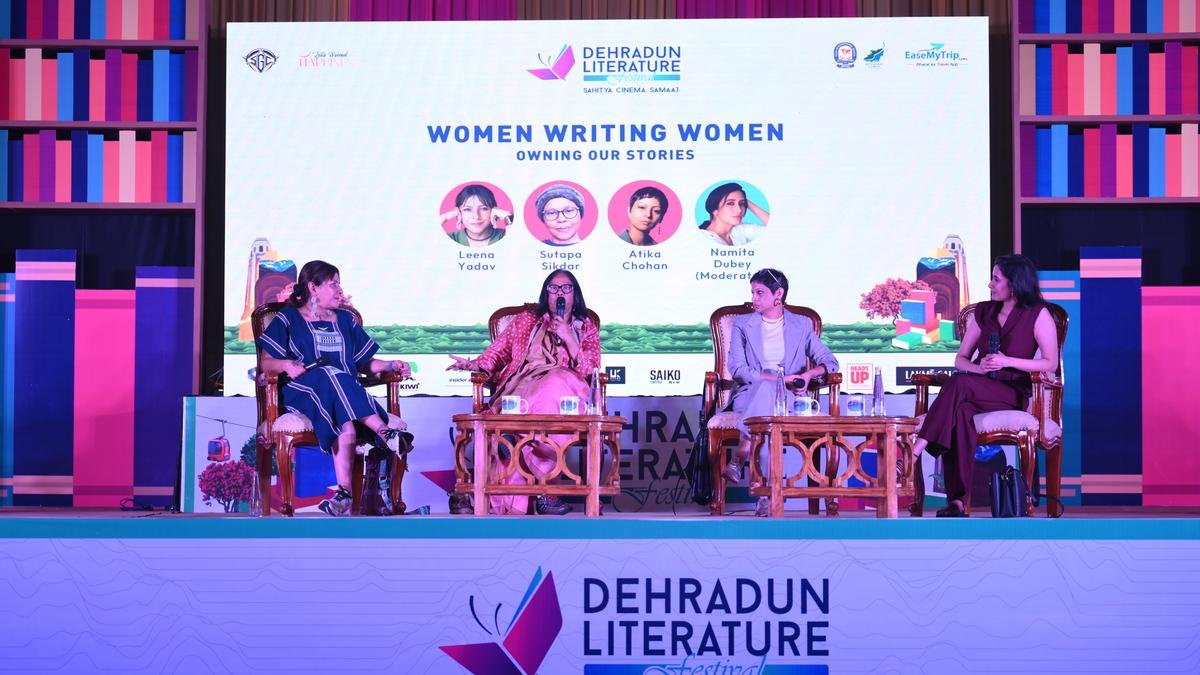 देहरादून साहित्य महोत्सव 2024 से नारीवाद पर नोट्स