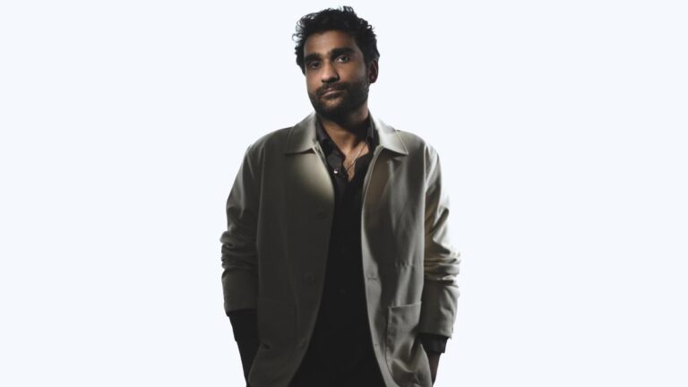 साक्षात्कार: प्रतीक कुहाड़ अपने सिल्हूट्स टूर, गीत लेखन और सच्चे बने रहने की कला पर