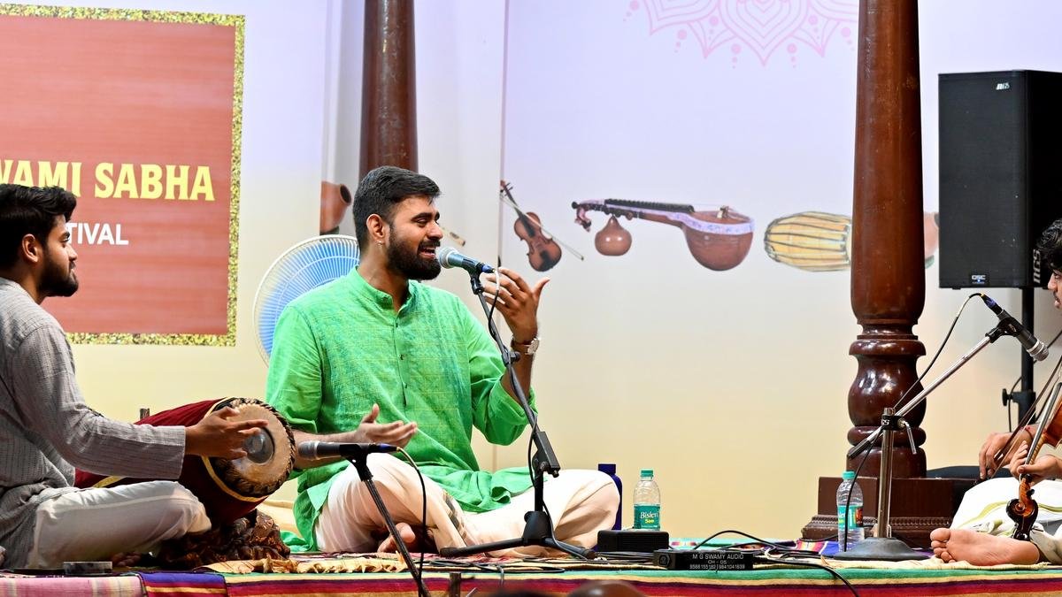 आदित्य माधवन के संगीत में चमक तो है लेकिन उसमें और अधिक सार की जरूरत है