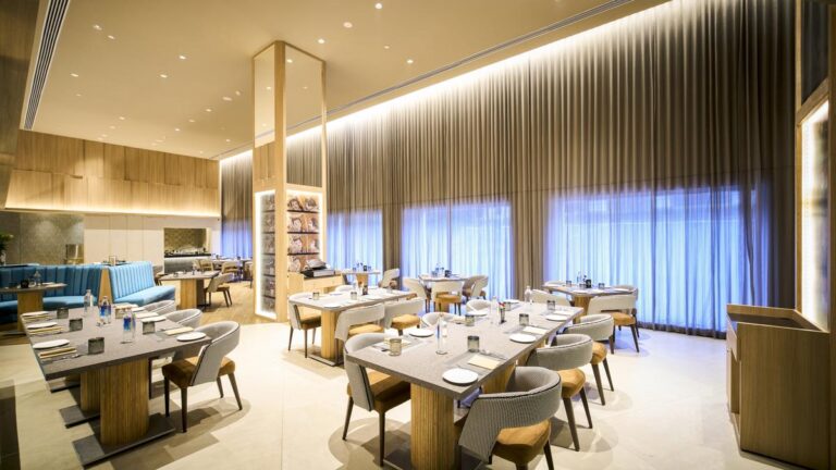 चेन्नई| द पार्क के पुनर्निर्मित सिक्स 'ओ' वन में गोअन रोस ऑमलेट, ट्रफल मशरूम मूस और तिरामिसु आज़माएँ