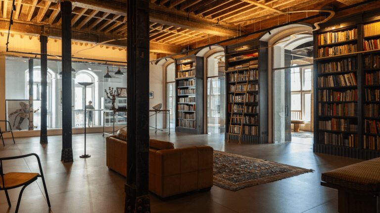 सरमाया ने मुंबई के हेरिटेज माइल पर डेब्यू किया