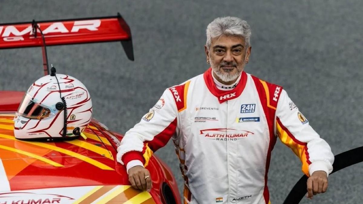 अजित कुमार ने दुबई 24H की जीत के बाद समर्थकों को उनके प्यार के लिए धन्यवाद दिया और उनसे प्रशंसक युद्धों में शामिल न होने के लिए कहा