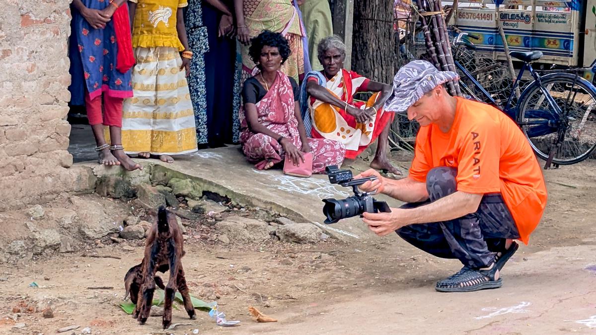 इस अमेरिकी ने तमिल सीखने में 20 साल बिताए