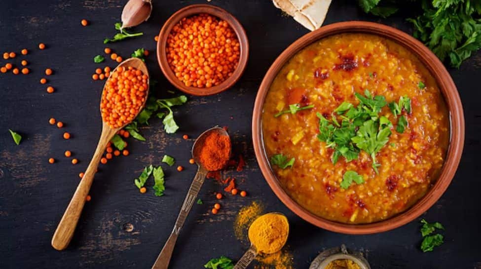 खिचड़ी और मकर संक्रांति: खिचड़ी खाने के पीछे का रहस्य; गहरी सांस्कृतिक जड़ों वाला एक साधारण भोजन