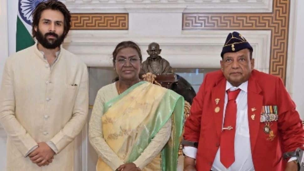 मुरलीकांत पेटकर को मिला अर्जुन पुरस्कार; कार्तिक आर्यन ने इसे एक स्वप्निल क्षण बताया, भावुक वीडियो साझा किया - देखें