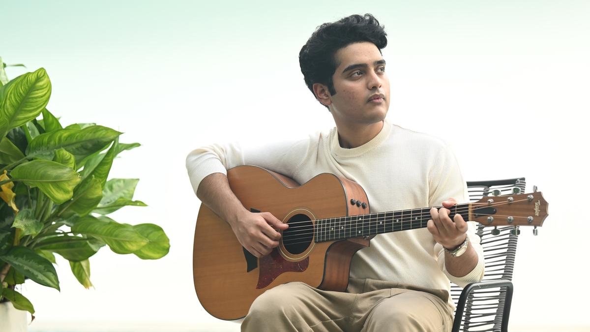 हैरिस जयराज के बेटे सैमुअल निकोलस कैसे संगीत में अपनी पहचान बना रहे हैं