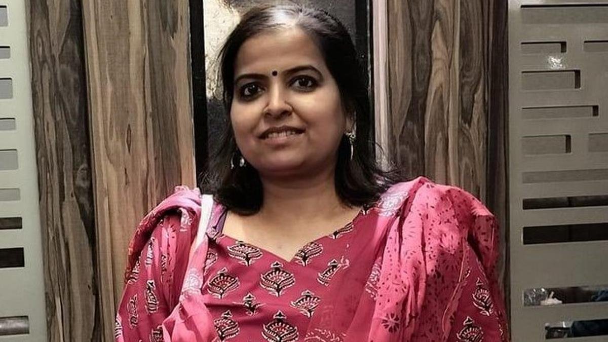 COIMBATORE | भारतीय कला, कीझादी, एआई, और बहुत कुछ पर कलाकार और लेखक मोनीखा