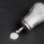 कितना नमक बहुत अधिक नमक है? प्रति दिन खपत की सही मात्रा जानें