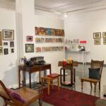 बेंगलुरु में क्लेयर अर्नी के दक्षिणी सितारों की प्रदर्शनी में स्टाररी, स्टाररी दृष्टि