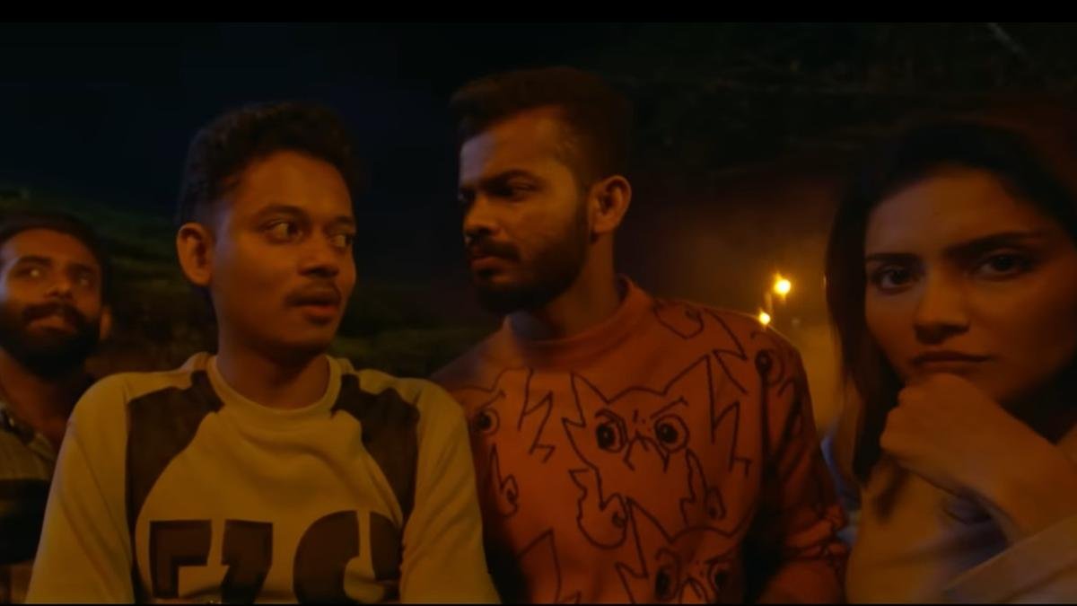 'ब्रोमांस' मूवी रिव्यू: एक मजेदार-भरी सवारी इसके पतले कथानक और कुछ असफल गैग्स के बावजूद