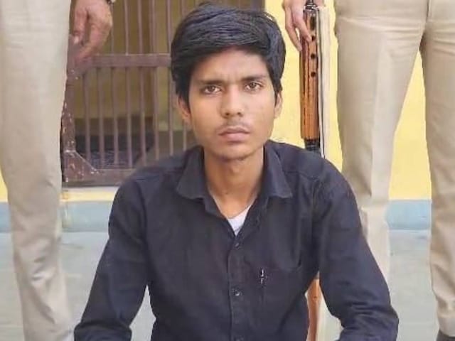 22 -year -old chhore ने पुलिस सेंस को उड़ा दिया, 'डॉलर' 'डॉलर' छाप रहा था