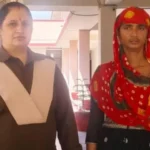 राजमार्ग पर अकेली जा रही थी महिला, पुलिस को देखकर हुई 'पसीना-पसीना'