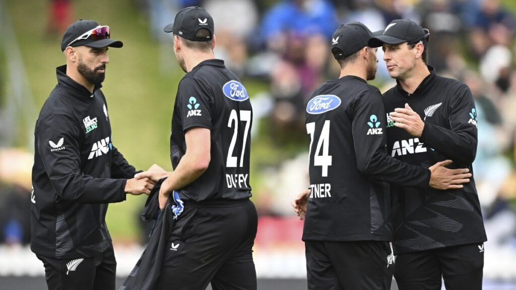 IND vs NZ: फाइनल में क्या ऐसी होगी न्यूजीलैंड की Playing 11? सिर्फ इस प्लेयर ने फंसा दिया पेंच – India TV Hindi
