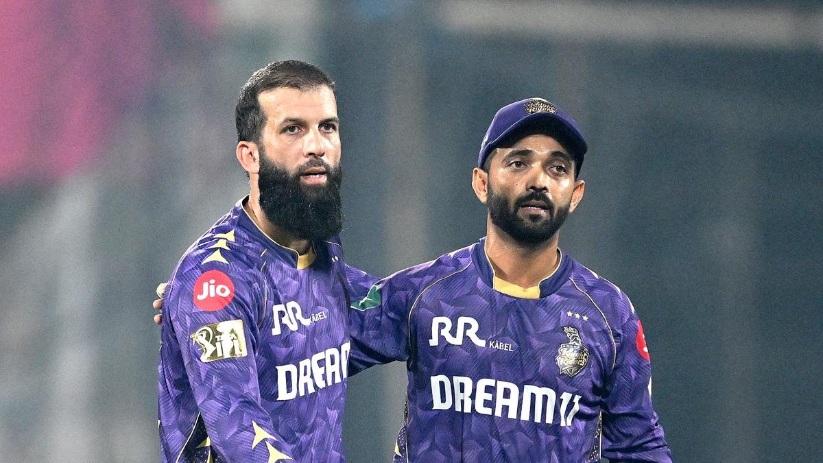 IPL 2025 | Moeen Ali KKR स्पिन डुओ एक्सेल के रूप में आरआर के खिलाफ वरुण चाकरवर्थी के लिए सभी प्रशंसा