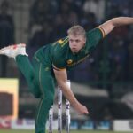 IPL 2025: कॉर्बिन बॉश, दक्षिण अफ्रीकी ऑल-राउंडर को अनुबंधित उल्लंघन में मुंबई भारतीयों में शामिल होने के लिए पीसीबी से कानूनी नोटिस मिलता है