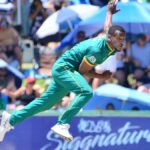 IPL 2025: मुंबई इंडियंस को लगा बड़ा झटका, घातक प्लेयर बाहर; रिप्लेसमेंट का हुआ ऐलान - India TV Hindi