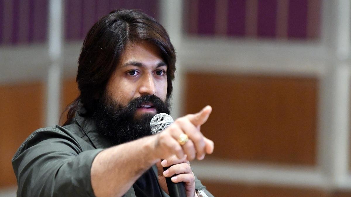 'KGF' स्टार यश: मेरे करियर में जल्दी, लोगों ने मुझे घमंडी पाया जब मैंने एक स्क्रिप्ट के लिए कहा