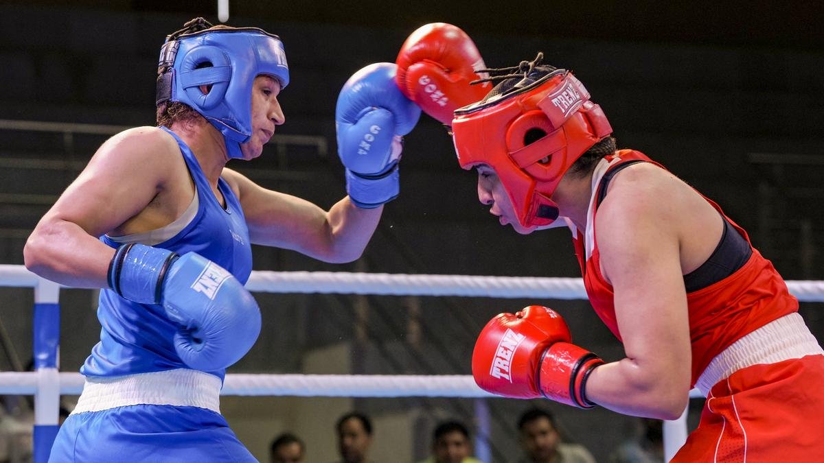 Neeraj Phogat 65 किग्रा श्रेणी में खिताब जीतने के लिए सिमरनजीत को टॉप करता है