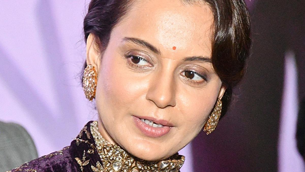कंगना रनौत, जावेद अख्तर ने मानहानि के मामले को बसाया; अभिनेता गीतकार के लिए असुविधा के लिए माफी माँगता है