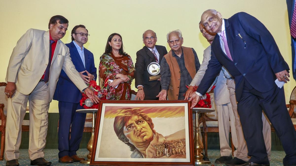 कभी कल्पना नहीं की गई 'शोले' को इतना प्यार मिलेगा, सफलता: निर्देशक रमेश सिप्पी