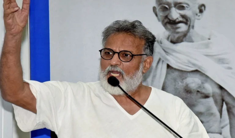 tushar gandhi