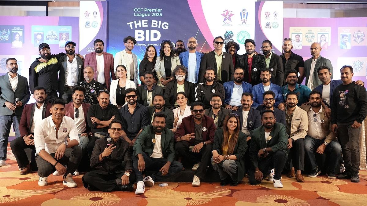 केरल के सेलिब्रिटी क्रिकेटर्स बिरादरी 19 अप्रैल से शुरू होने वाले टूर्नामेंट में अंतिम आदमी के प्रारूप का प्रदर्शन करेंगे