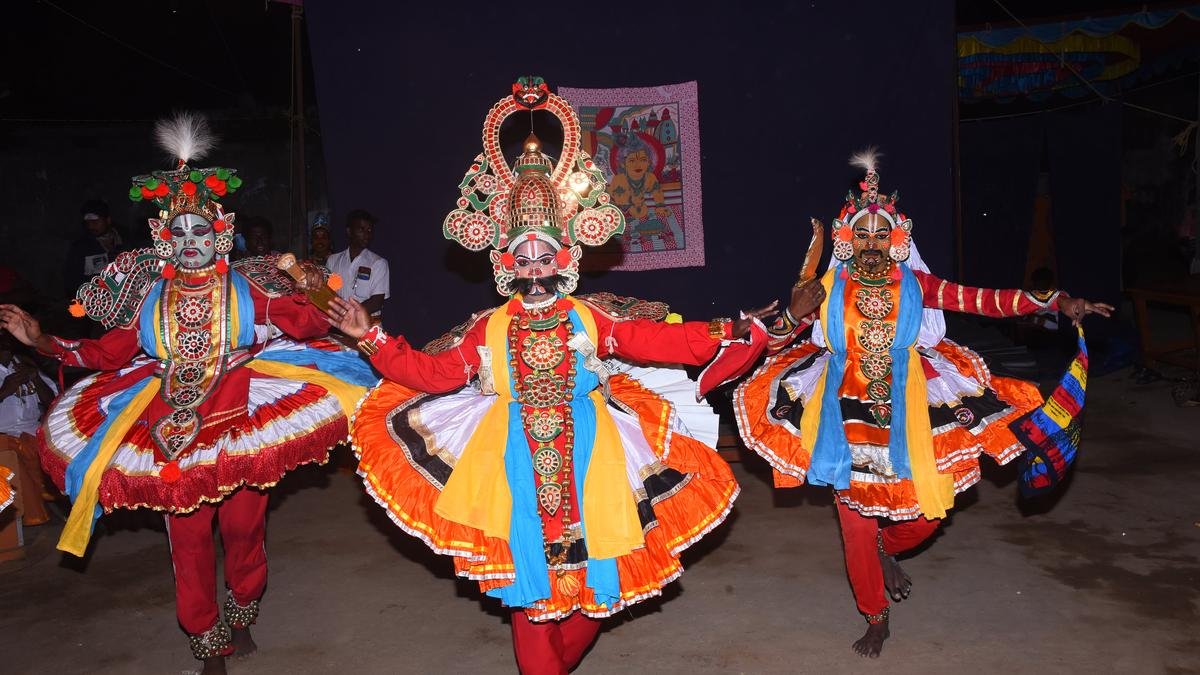 कैसे एक kothu प्रदर्शन एक सामाजिक स्तर साबित हुआ