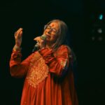 कैसे सूफी संगीत एक ध्रुवीकृत दुनिया में एक कॉर्ड पर हमला करता है