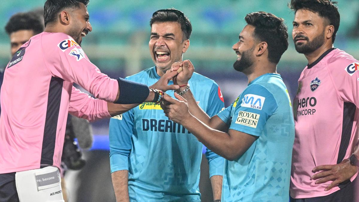 चोट-हिट एलएसजी ओपनर में दुर्जेय दिल्ली राजधानियों पर ले जाता है