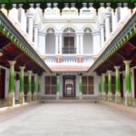 जैसे -जैसे शहर में तापमान चढ़ता है और निर्माण एक जलवायु पुनरावृत्ति का सामना करता है, शहरी नियोजन और सामुदायिक जुड़ाव एक प्राथमिकता है