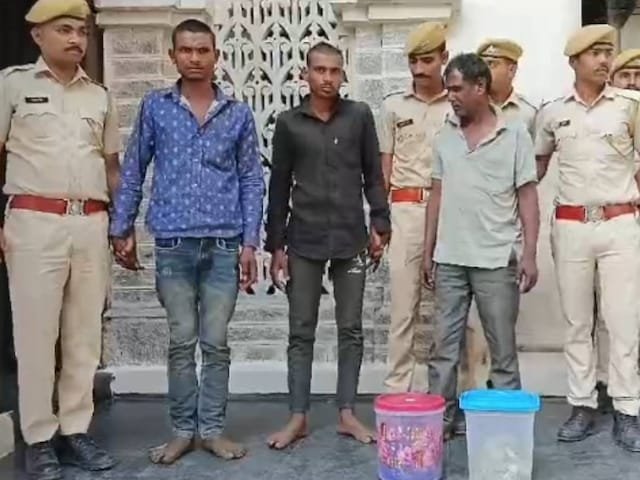 पुलिस ने बाइक के 'संकेतक' के साथ शातिर चोर गिरोह का खुलासा किया, कहानी अद्भुत है