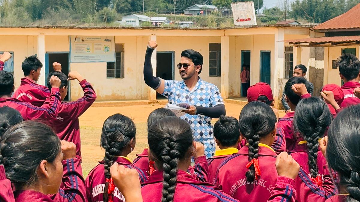 पैन-इंडिया रोड ट्रिप के दौरान स्कूलों में नशीली दवाओं के दुरुपयोग के खिलाफ केरल वकील अभियान