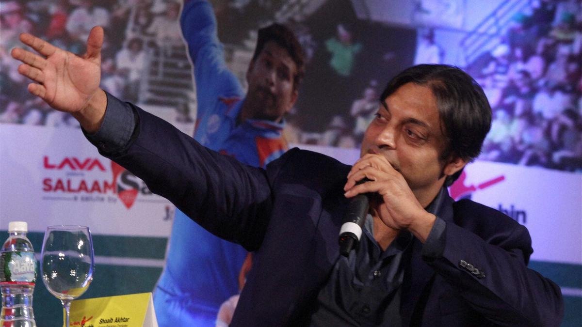 शोएब अख्तर सवाल चैंपियंस ट्रॉफी प्रस्तुति समारोह में पाकिस्तान प्रतिनिधित्व की कमी