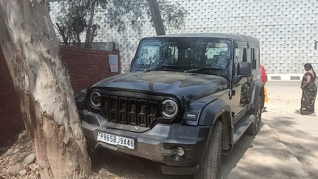 हिट एंड रन: थार रोंग साइड में जाता है, डी-मार्ट कर्मचारी लड़की मर जाती है