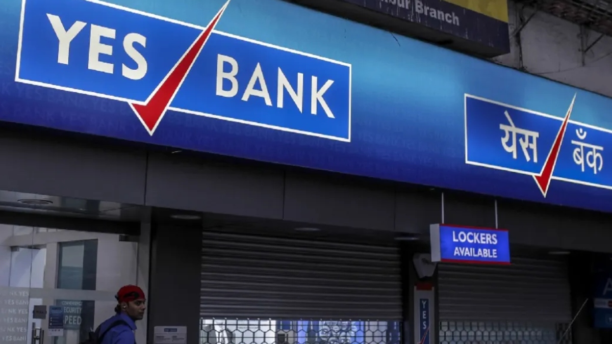 हाँ बैंक को आयकर विभाग से 2,209 करोड़ रुपये की मांग नोटिस मिलती है