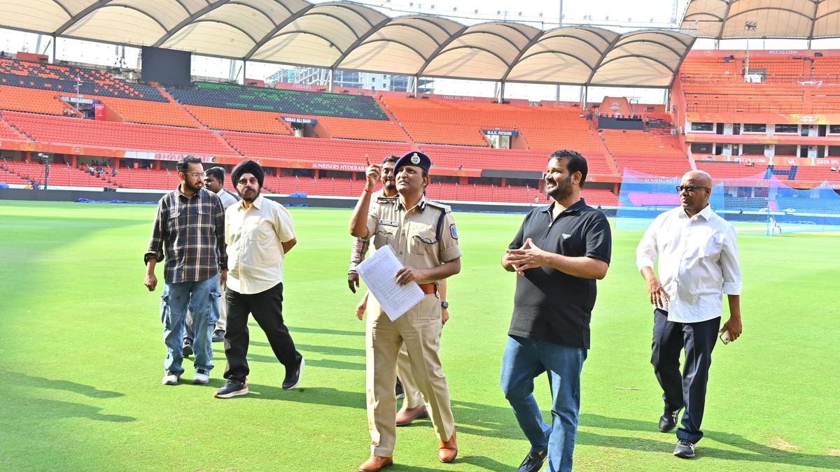 हैदराबाद उप्पल स्टेडियम में आईपीएल के नए सीज़न के लिए गियर करता है
