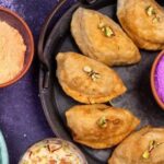 होली 2025 एक जादुई मोड़ के साथ व्यंजनों: खाद्य अनुष्ठान बहुतायत और खुशी को आमंत्रित करने के लिए