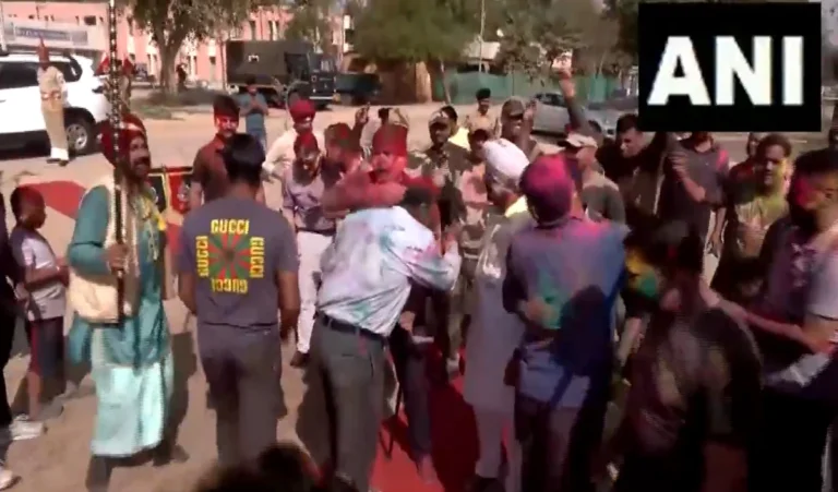Holi