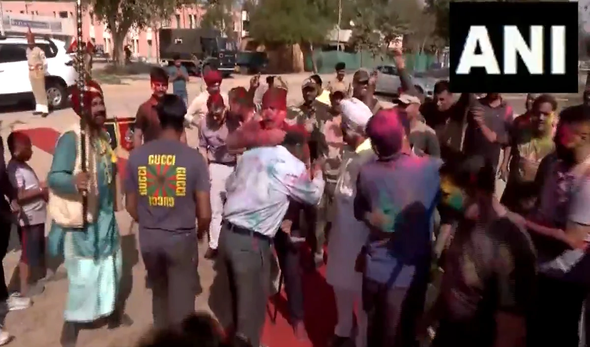 Holi
