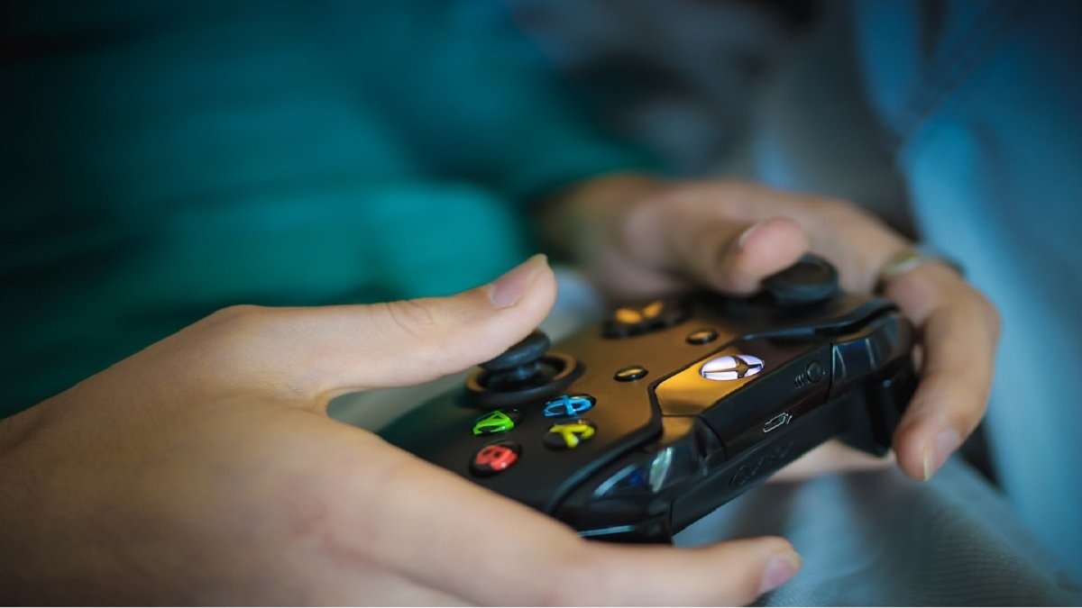 Microsoft परीक्षण Xbox Copilot: AI सहायक जल्द ही गेमर्स को वास्तविक समय में मदद कर सकता है