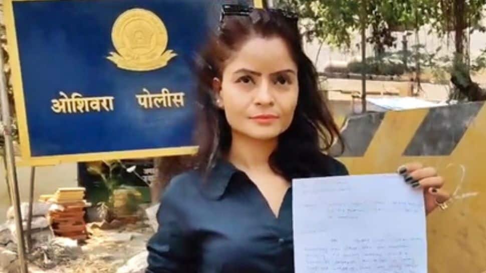 अभिनेत्री गेहाना वैस्थथ ब्राह्मणों के बारे में विवादास्पद टिप्पणी पर अनुराग कश्यप के खिलाफ कानूनी कार्रवाई करती हैं