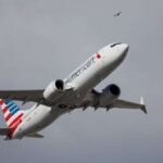 अमेरिकी एयरलाइंस पर 2026 से मुफ्त इन-फ्लाइट वाई-फाई का आनंद लें: विवरण