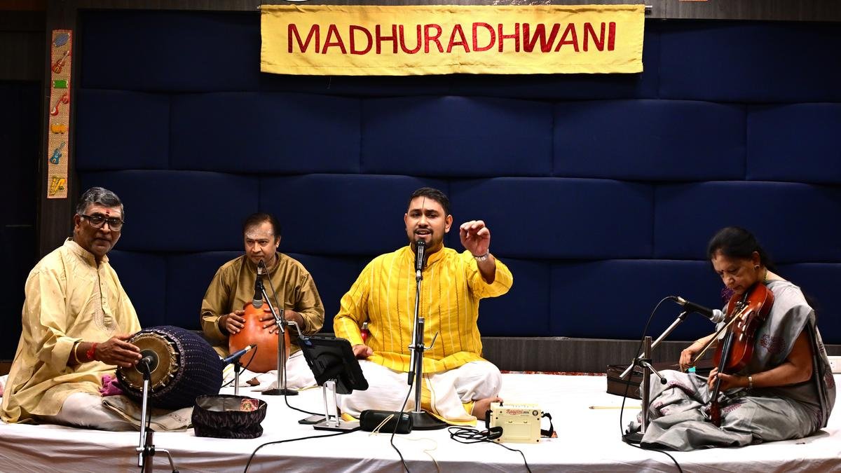 आरपी श्रवण के कॉन्सर्ट में तमिल गीतों की एक दिलचस्प लाइन-अप थी