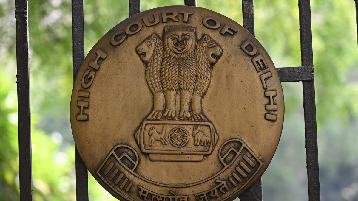 आरसीबी ने कथित ट्रेडमार्क असमानता के लिए उबेर विज्ञापन के खिलाफ दिल्ली एचसी को स्थानांतरित किया