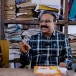 एक सरकारी स्कूल और अपने छात्रों के जीवन का पुनर्निर्माण करने वाले तमिलनाडु हेडमास्टर से मिलें