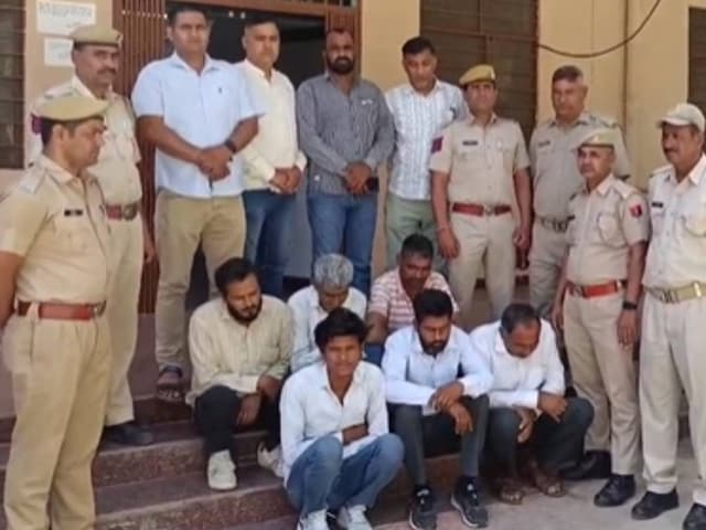 एडल्टरेंट्स ने भी नकली सरसों, रुपये के करोड़ों बनाई